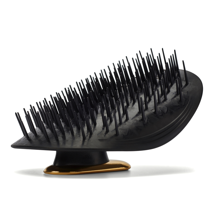 The Manta Hairbrush. Black. Underneath.